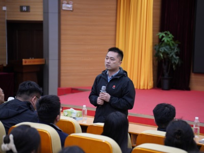 快讯！华为客人来访，共探产教融合