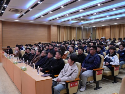 快讯！华为客人来访，共探产教融合